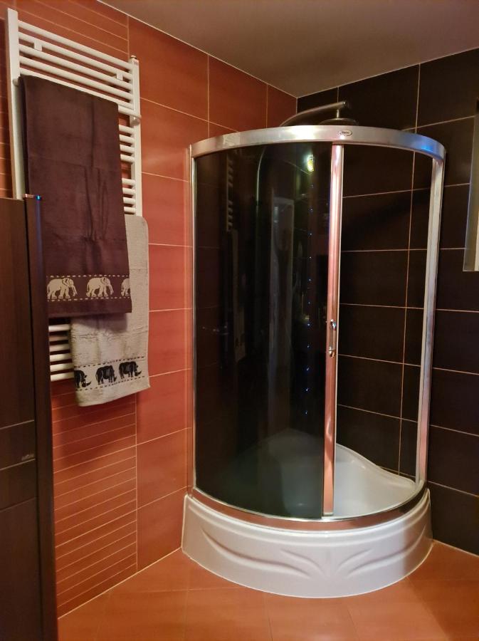 Koga Pokoje Goscinne Łeba Buitenkant foto