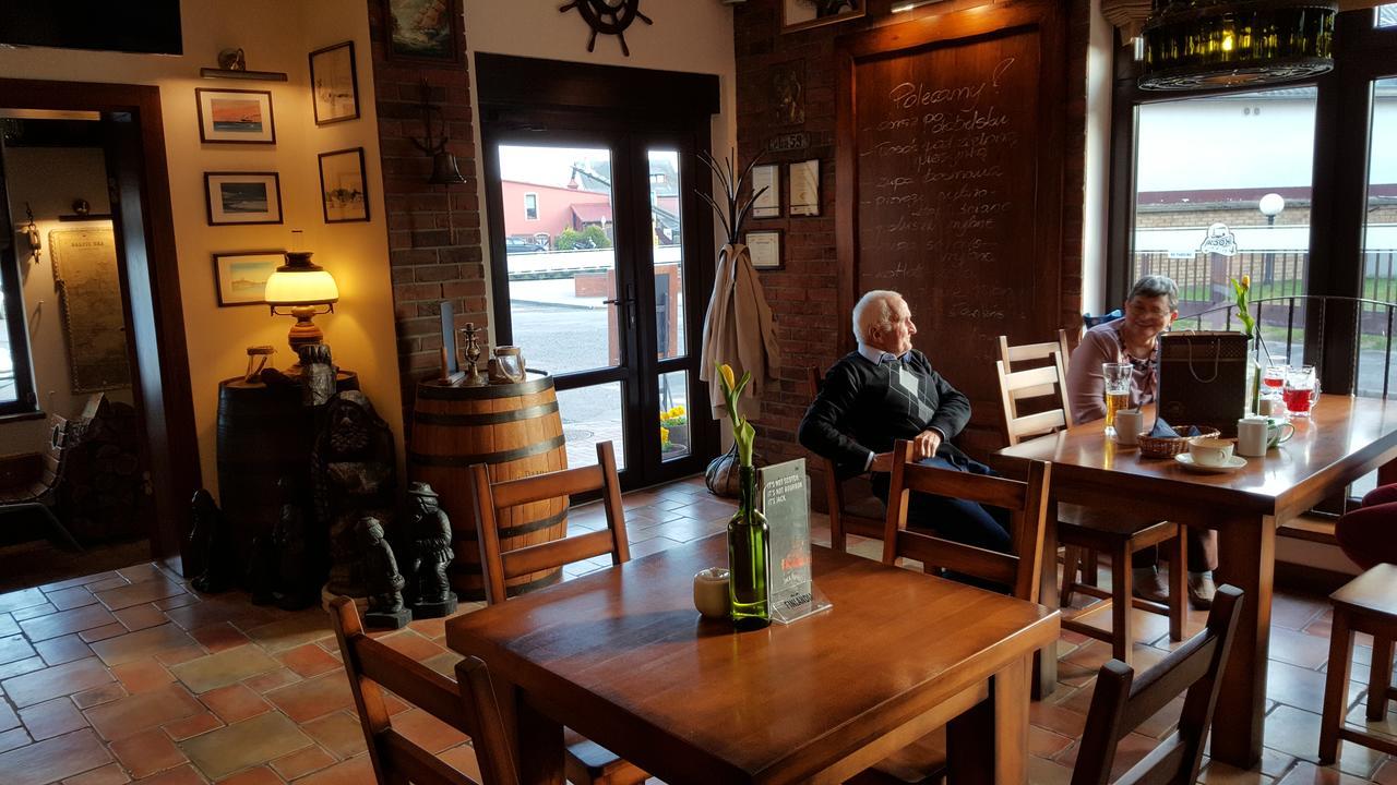 Koga Pokoje Goscinne Łeba Buitenkant foto